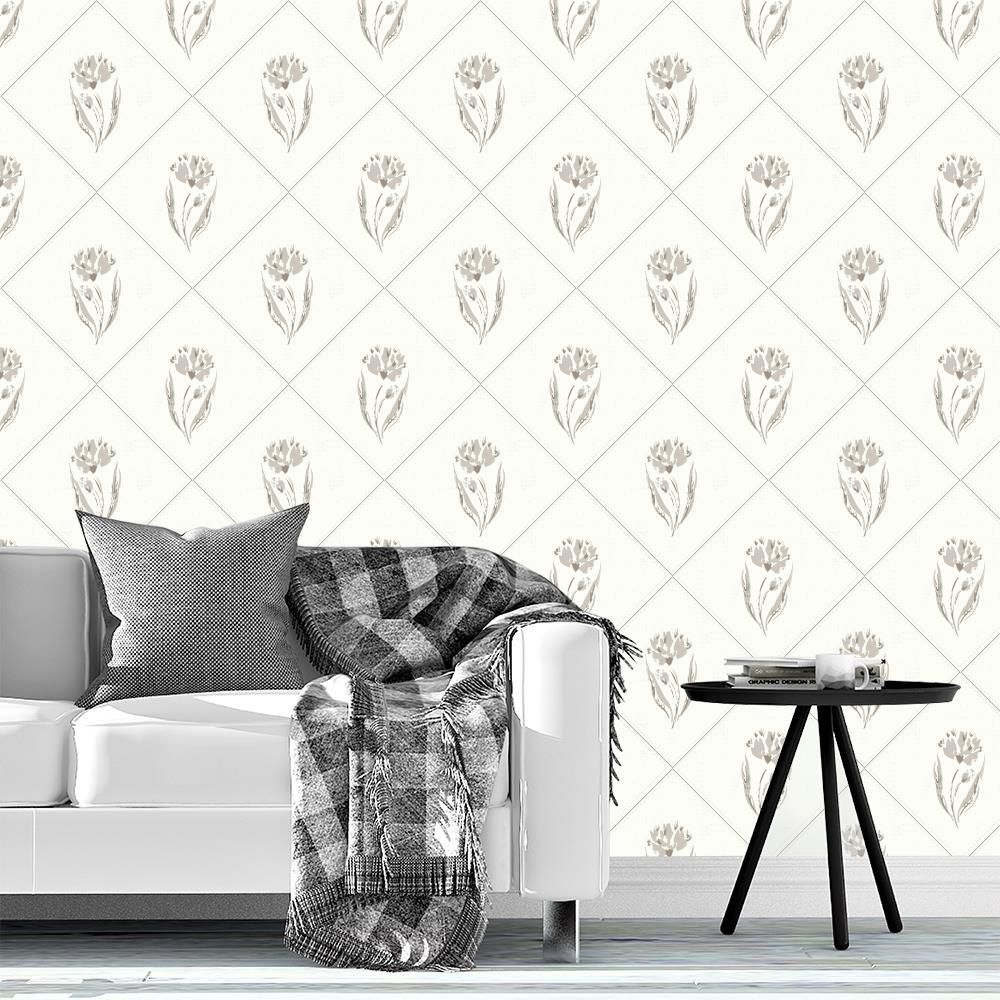 Sketchy Silhouette Diamond in Ivory. This neutral sketched floral motif in a diamond pattern.