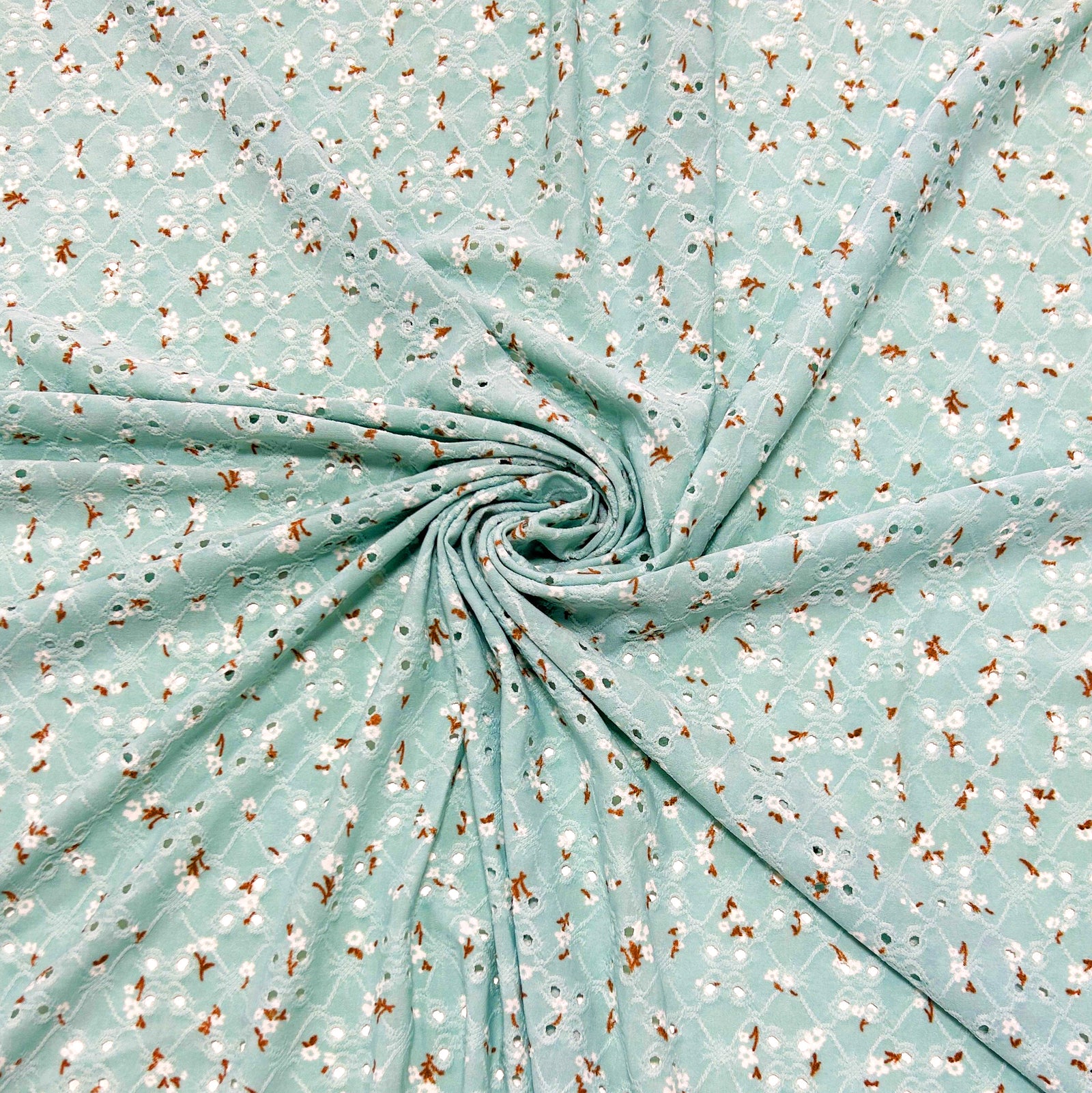 Eyelet